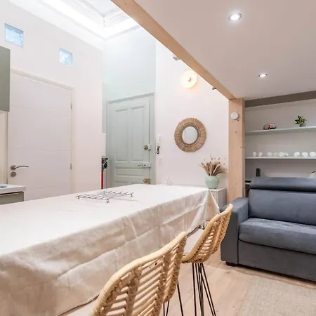Apartment Loft-studio Cozy Avec Mezzanine - Centre *